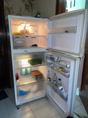 اغراض للبيع بداعي السفر