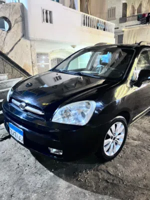 Used Kia Carens in Dakahlia