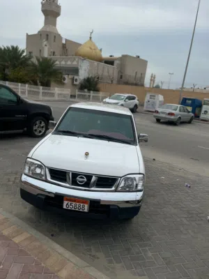للبيع بيكب نيسان قير عادي موديل 2015 حجم المكينة2400 تسجيل تأمين نهاية شهر 9 نظيف من الداخل و الخارج