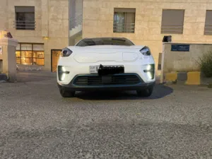 كيا نيرو كهرباء للبيع فل عدا الفتحه