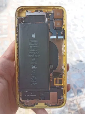 Apple iPhone 11 64 GB in Tripoli