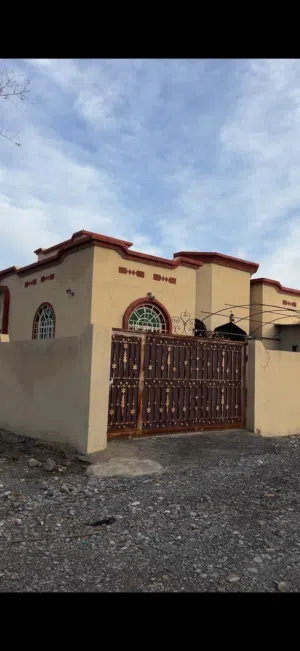 بيت للبيع منطقة الحريجة ولاية الحمراء