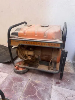 مولد للبيع 7كيلو ونص بنزينه
