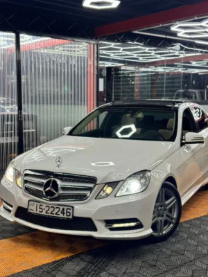 مرسيدس E200 2013