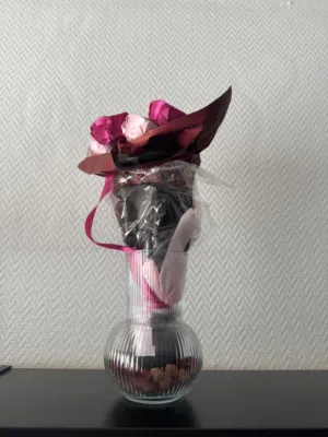Flower vase