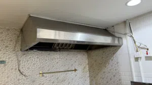 أغراض مقهى شبه جديدة