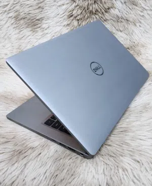 Dell 7420 i7 11th gen 32gb Ram 512gb ssd