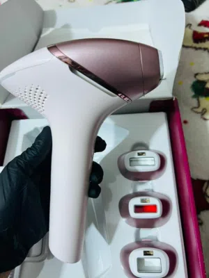جهاز ليزر منزلي Philips Lumea IPL 9000