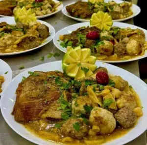 السلام عليكم انا طباخ محترف ذو كفاءة مهنية و متخصص في الاكلات العربية و الاكلات التقليدية المغاربية