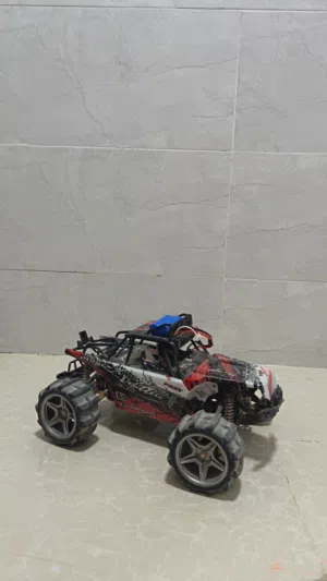 البيع سيارة ريموت rc car. الوصف مهم