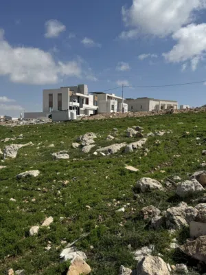 Residential Land for Sale in Amman Al-Thuheir