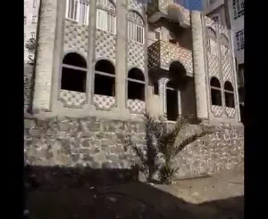 784 m2 Studio Villa for Sale in Ibb Dhihar