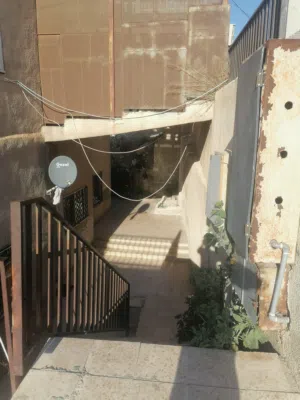 110 m2 4 Bedrooms Apartments for Sale in Amman Umm Nowarah
