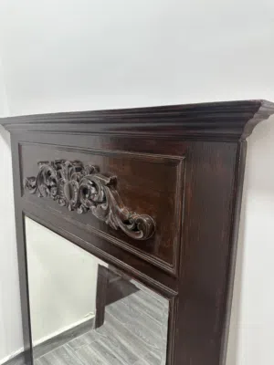 مرايه صناعه يدويه متوفر منها واحده فقط المقاس 140x110 cm اللون بني