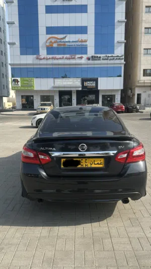 نیسان التیما