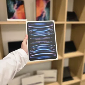 iPad Pro M2 - 128GB (WiFi + شريحة)