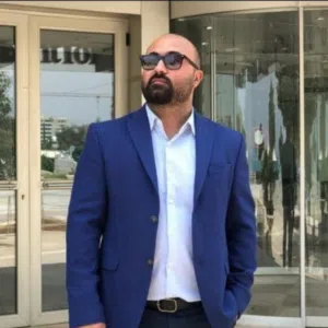 Pouria Zareian