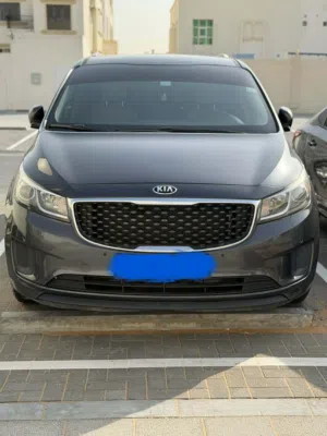 Kia sedona 2017 كيا سيدنا 2017 بدون حوادث