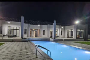 3 Bedrooms Chalet for Rent in Al Batinah Barka