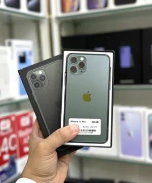 Apple iPhone 11 Pro 256 GB in Muscat