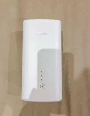 للبيع مودم راوتر للمنازل فايف جي يشغل كل الشرايح HUAWEI 5G