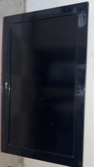 شاشة LG  32 انش