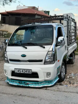 Used Kia Pregio in Zarqa