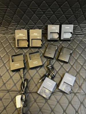 شواحن اصلية لكاميرات الكانون و النيكون