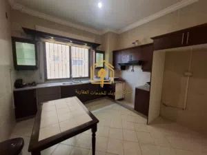 شقة سوبر ديلوكس - تلاع العلي - قرب الخدمات - موقع مميز