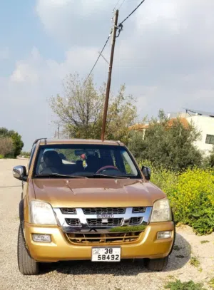 Used Isuzu D-Max in Jerash