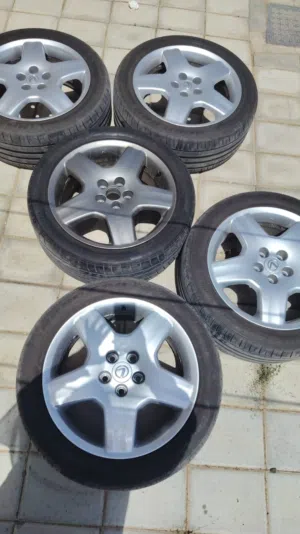 للبيع ايطارات جدد 2026 مع رنجات لكزس ال اس 430 موديل 2006