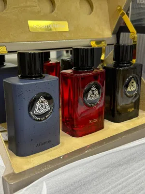 عطور وبكجات
