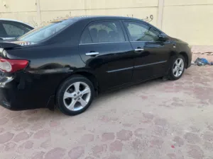 للبيع كورولا 2012
