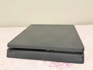 PlayStation 4 (PS4) 500GB – Excellent Condition