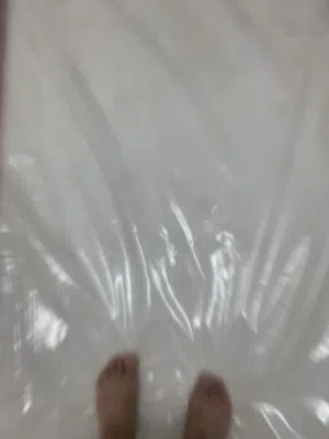 سرير خشب أرضى