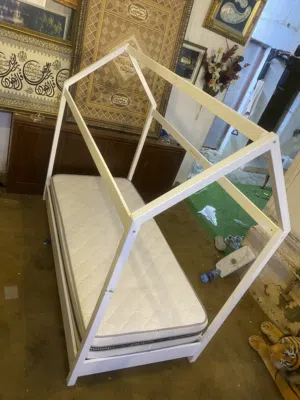 Single bed