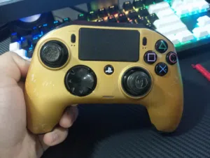 Nacon Revolution Pro Controller
