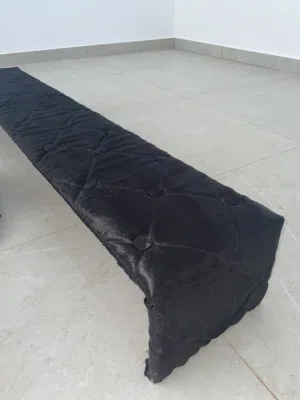 ستار وقصة للبيع