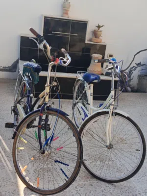 دراجه فلبيس وحده صيني وحده ياباني