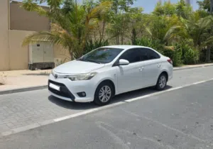 Dhs 17500/= 2017 Toyota Yaris SE 1.5 L - Gcc - بحالة ممتازة جداً - خليجي