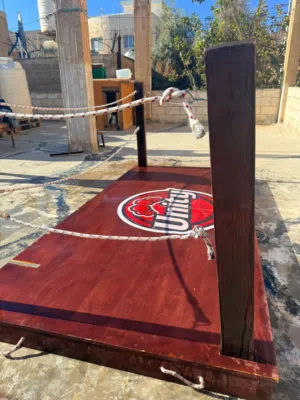 حلبه اطفال خشب ثقيل بسعر مغري.