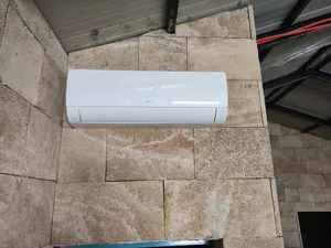 LG . 2 - 2.4 Ton . New4