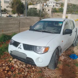 متسوبشي 2009بنزين