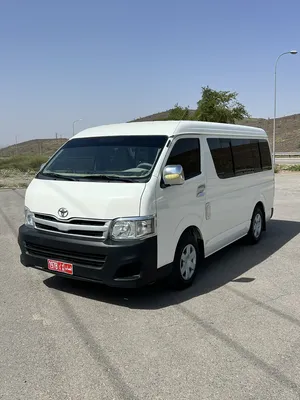 Used Toyota Hiace in Al Dakhiliya
