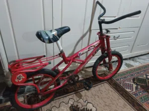 بسكليت للبيع بسعر مغري.