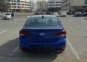 Used Hyundai Elantra in Dubai