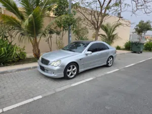 Dhs 7800/= Mercedes C Class - 2006 - Japaneses - Full Option )