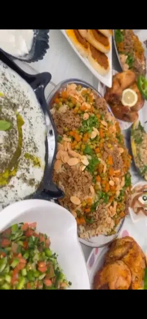 مطبخ العروب بكل حب نقدم لكم اشهى المأكولات والحلويات