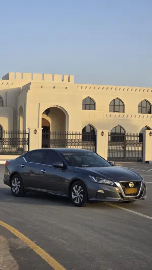 Used Nissan Altima in Muscat