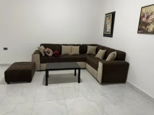 طقم كونر وطقم خيزران وطاوله شاشه
